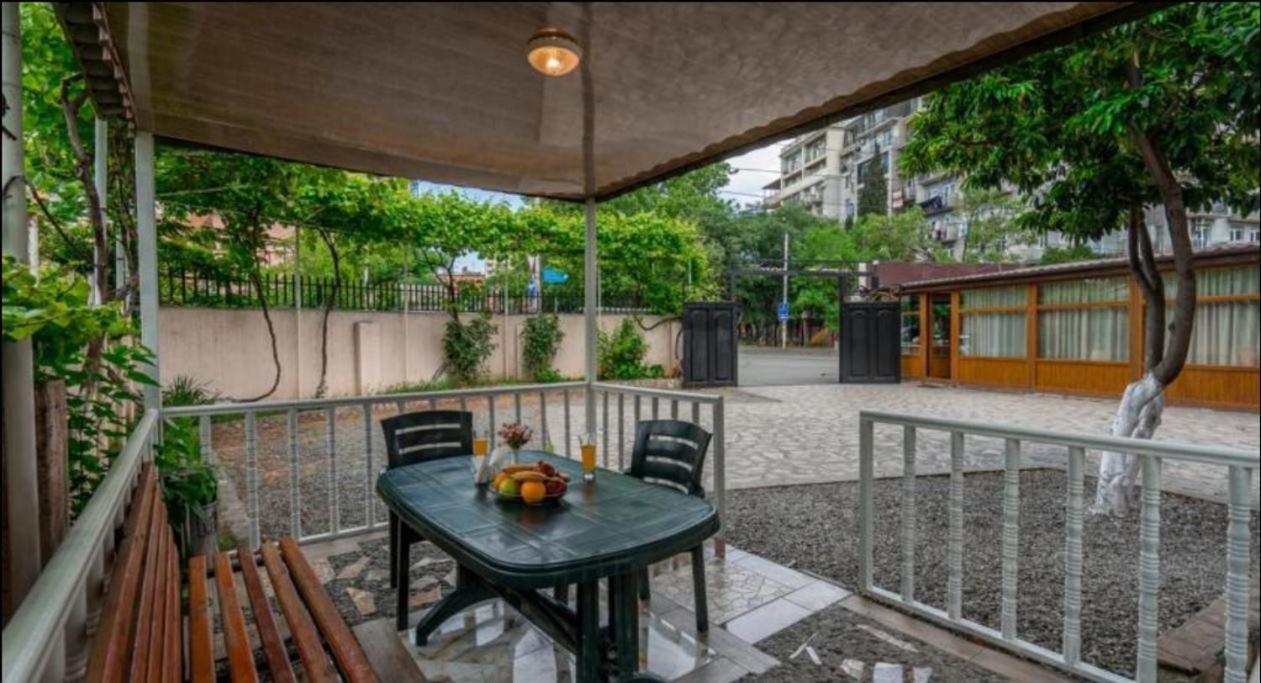 7 Star Bed & Breakfast Tbilisi Luaran gambar