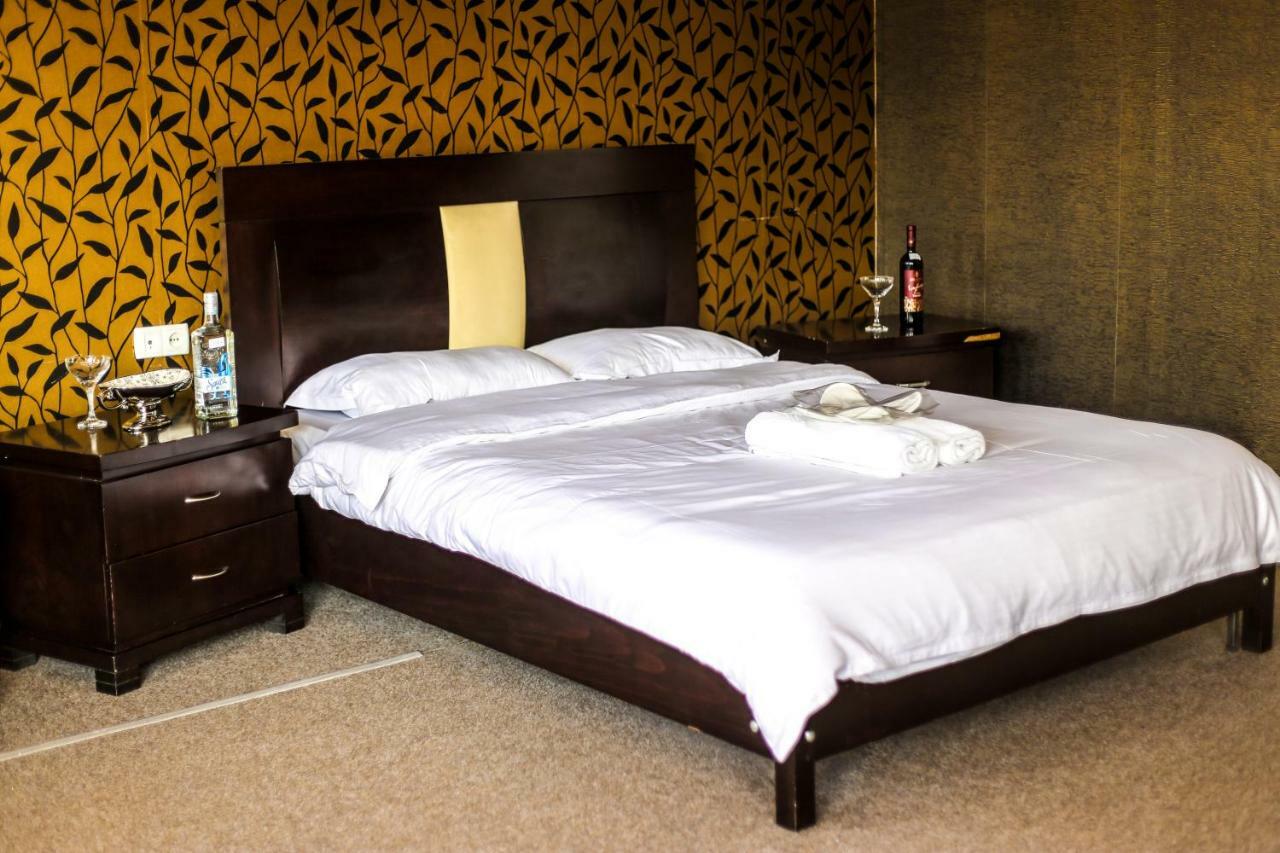 7 Star Bed & Breakfast Tbilisi Luaran gambar